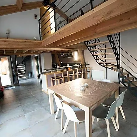 Le Carport Hotel *